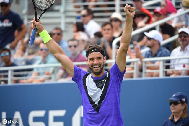 中占据有利 中占据有利